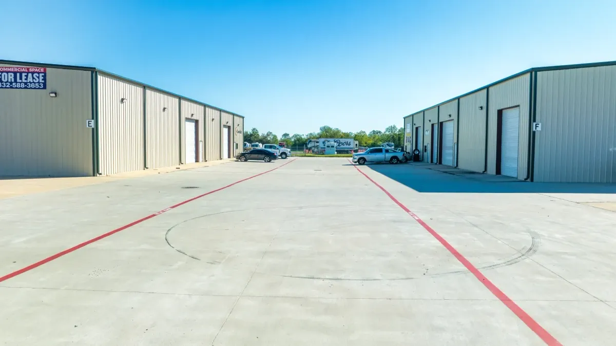 Exterior of units at Becker Road self storage facility in Hockley, TX.