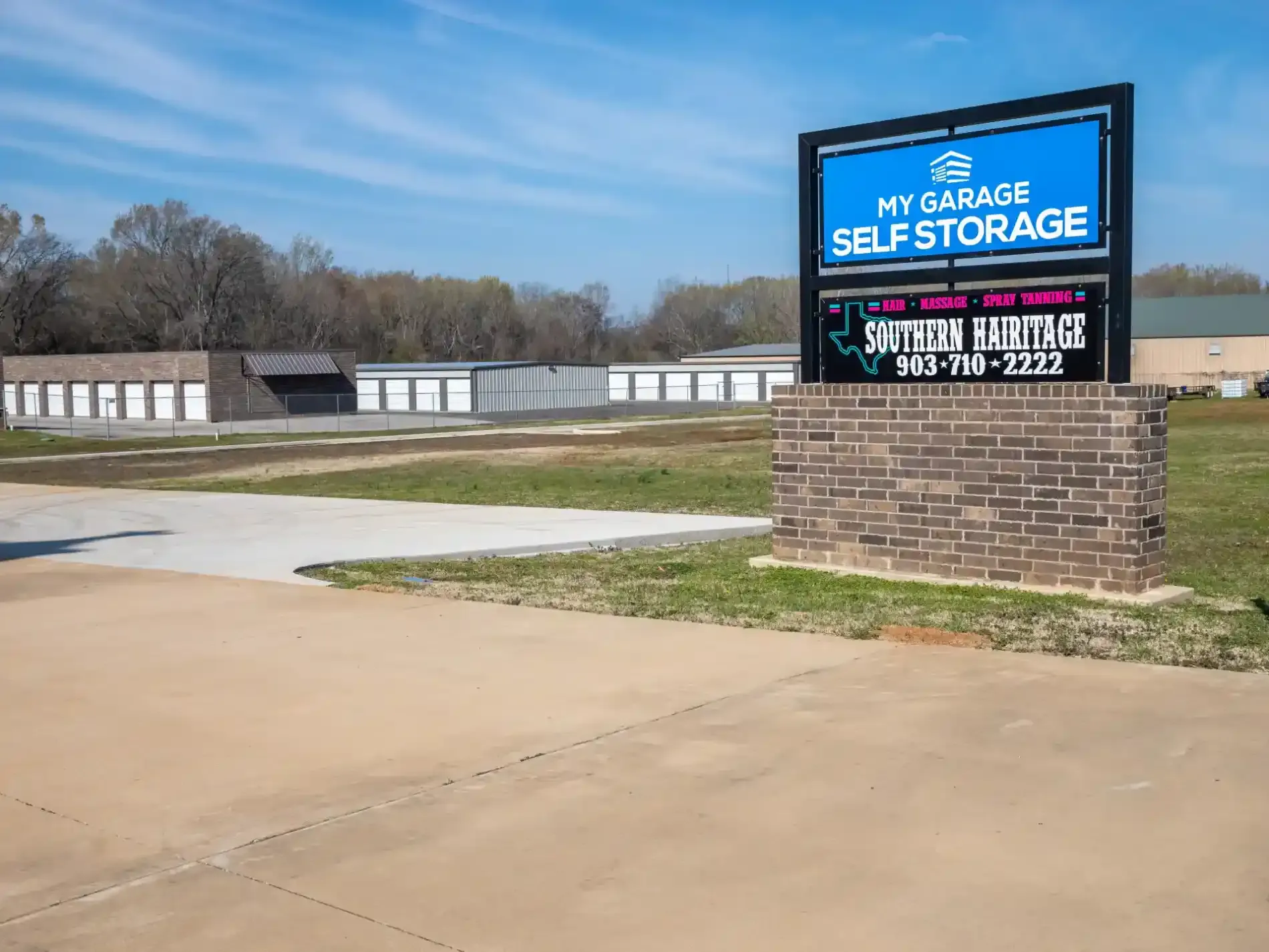 Signage at Bullard, TX self storage facility.
